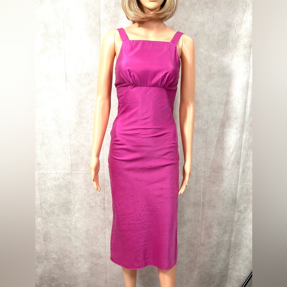 NWT - Fuchsia Ruched Sweetheart Sheath Midi Dress